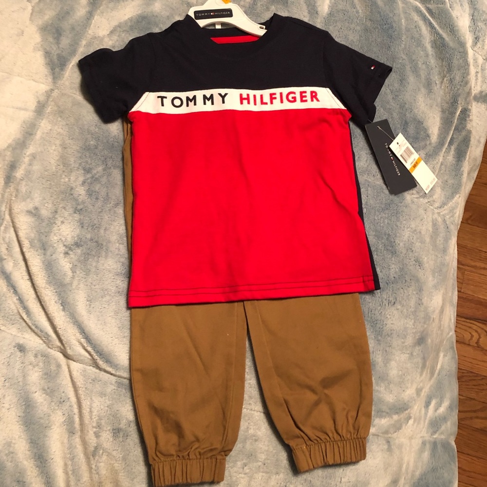 Tommy Hilfiger Outfit